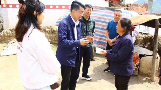 省招標(biāo)咨詢(xún)集團(tuán)深入磨壩藏族鄉(xiāng)<br/>扎實(shí)開(kāi)展脫貧攻堅(jiān)幫扶工作