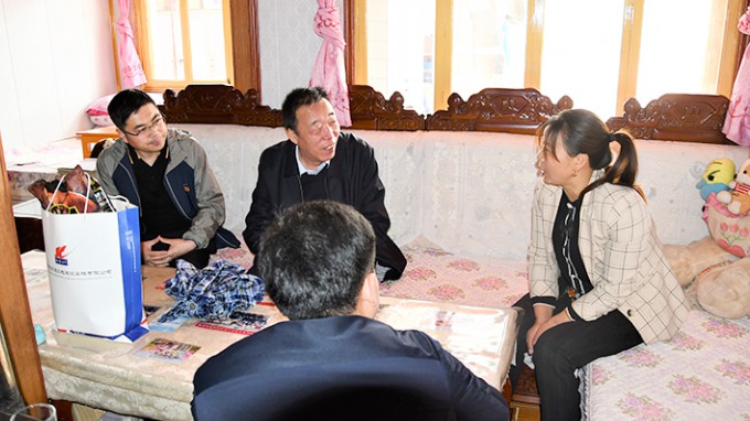 省交通監(jiān)理公司開(kāi)展入戶(hù)走訪慰問(wèn)活動(dòng)<br/>夯實(shí)脫貧攻堅(jiān)工作成效