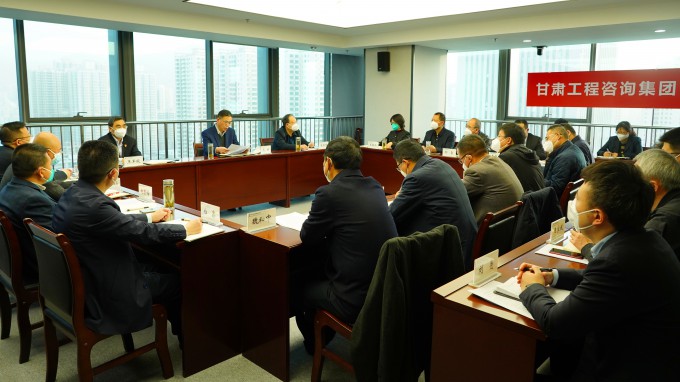 馬明在復工復產穩(wěn)增長調度會上強調：以等不起慢不得的緊迫感做實做細復工復產，以謀得實干得好的責任感統(tǒng)籌部署年底沖刺和明年重點工作