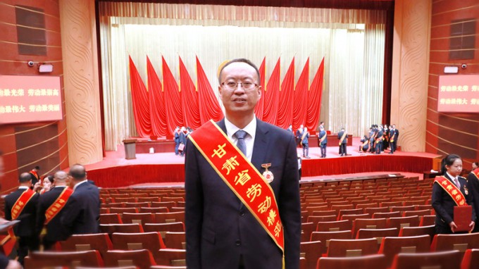 讓奮斗成為青春底色，為隴原水利繪就藍(lán)圖 | 記甘肅省勞動(dòng)模范李長春