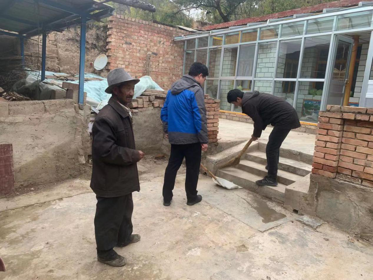 “我為群眾辦實事”丨交通監(jiān)理公司駐村幫扶工作隊用心用情用愛服務“三留一困”群體